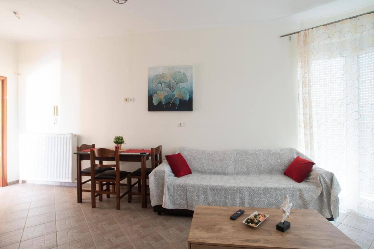 Pigeon House Apartment Plataria Exterior photo
